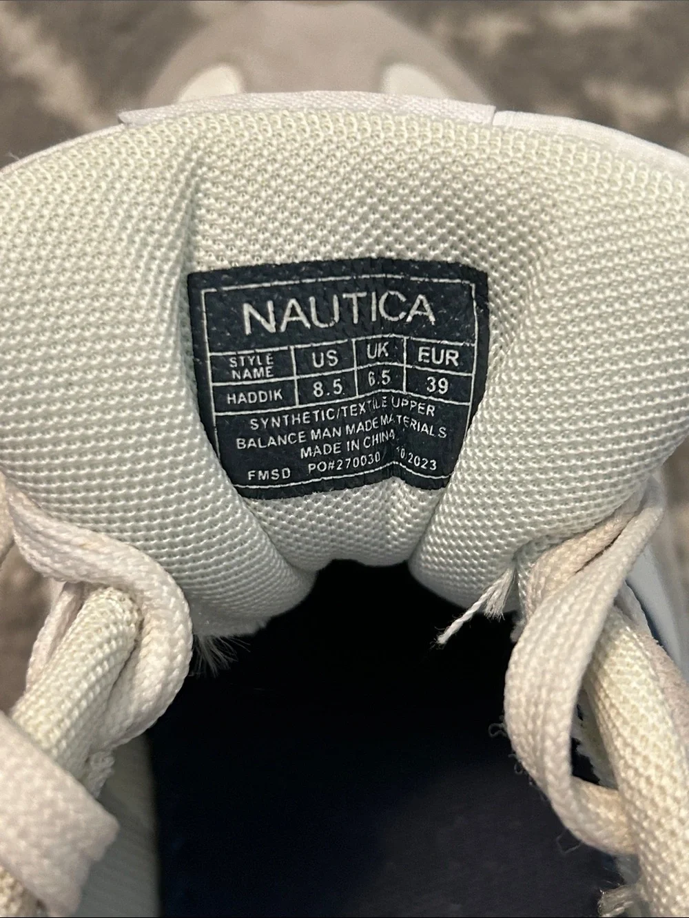 Nautica Beige and Navy Low-Top Retro Sneakers Tennies Tennis Shoes